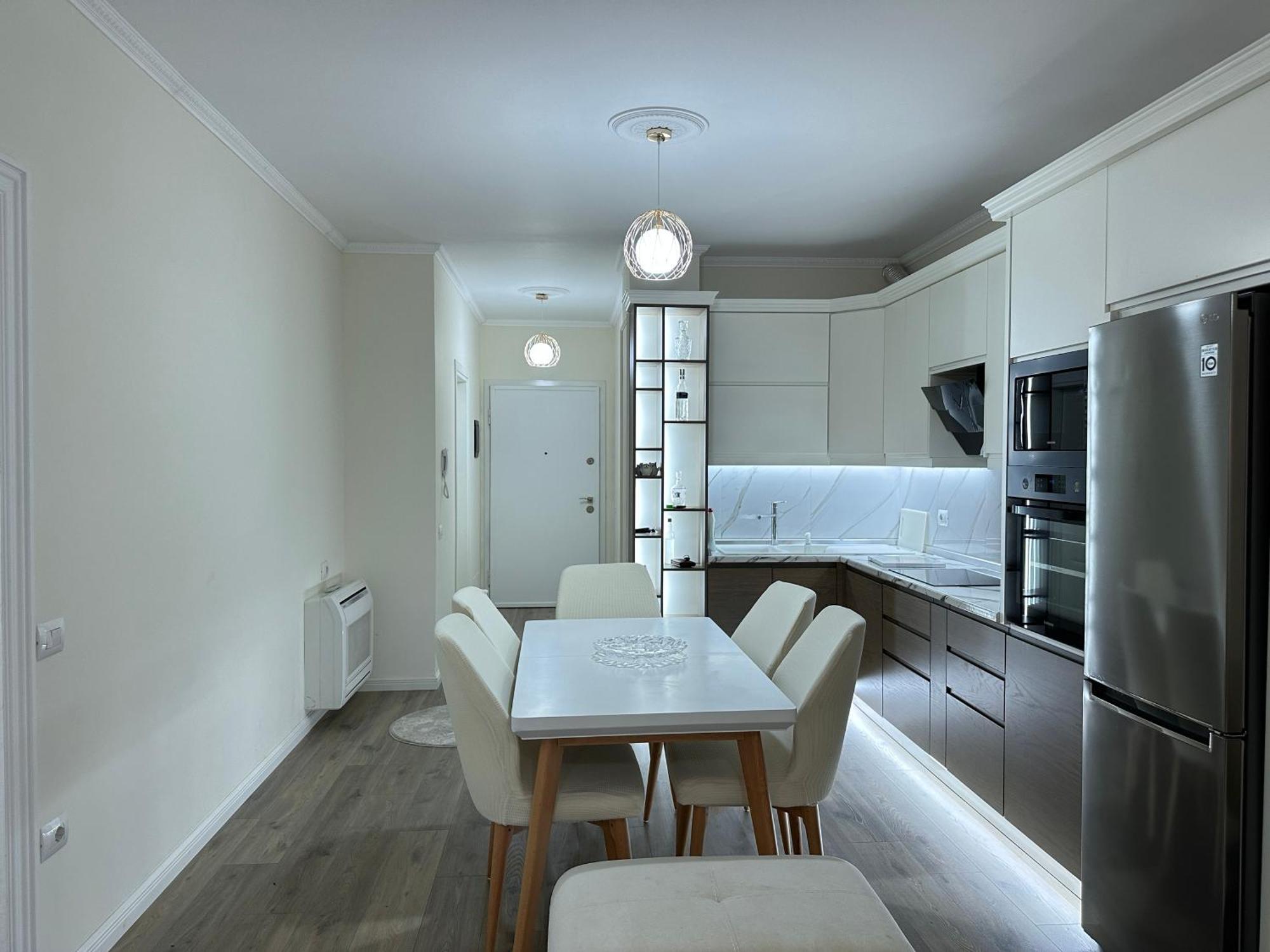 Spacious 2-Bedroom Apartment Near Center Tirana Bagian luar foto